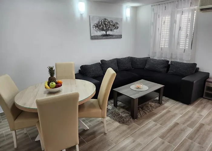 Apartament Luxury Apartmens *